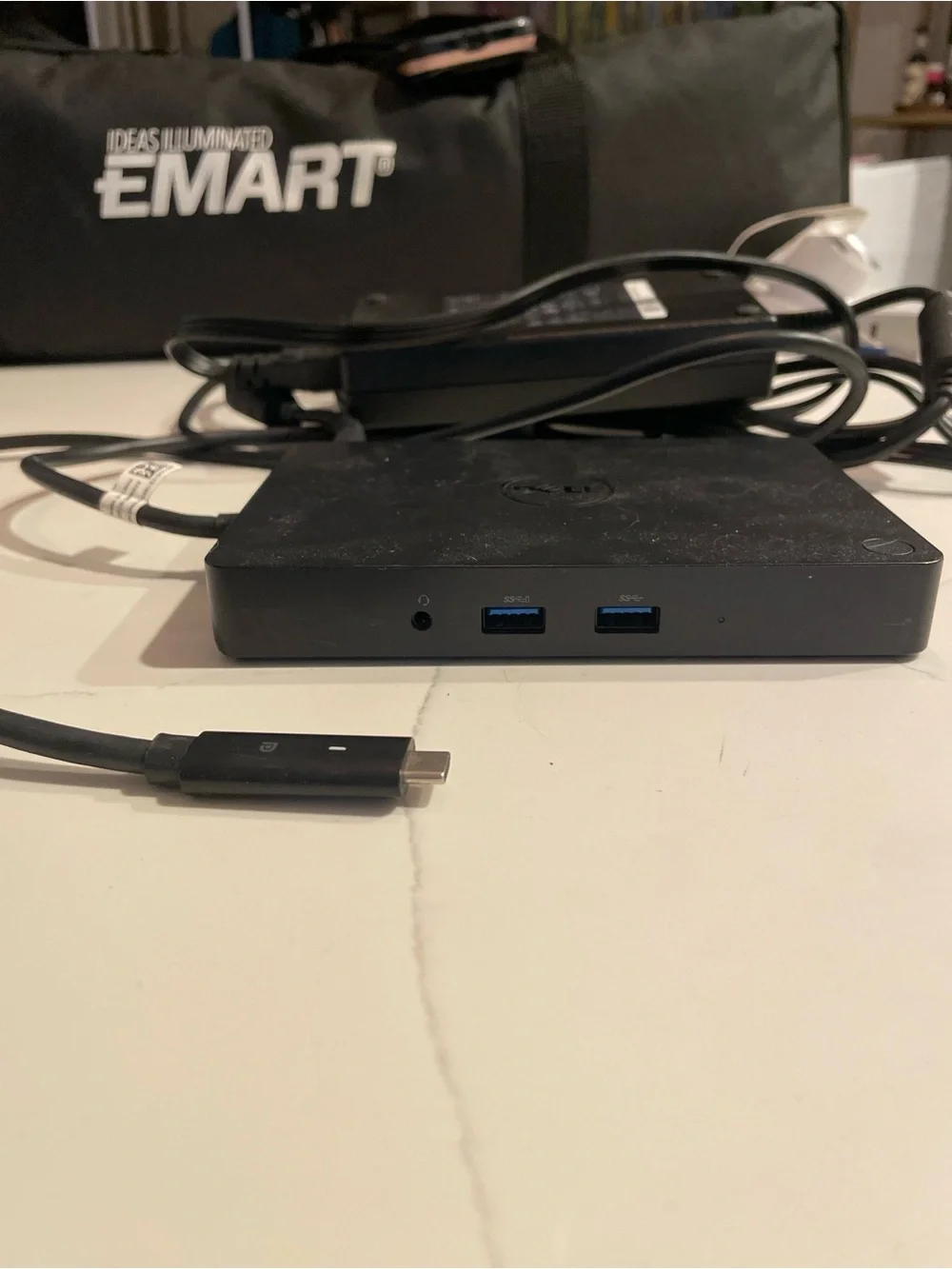 Dell WD15 Black USB-C Docking Station with Multiple Ports
